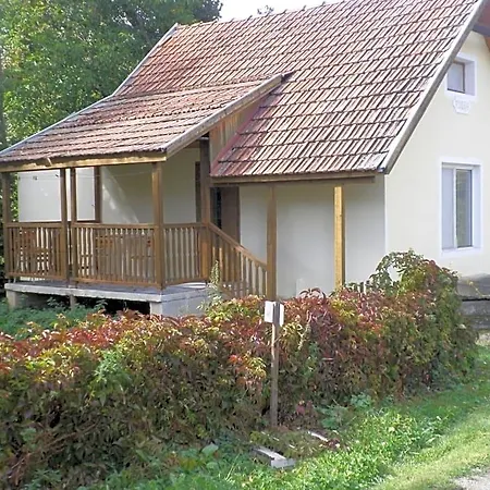 Zuzka Lodge