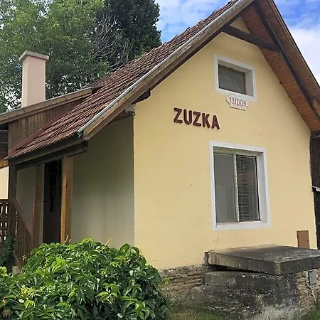 Zuzka Lodge *